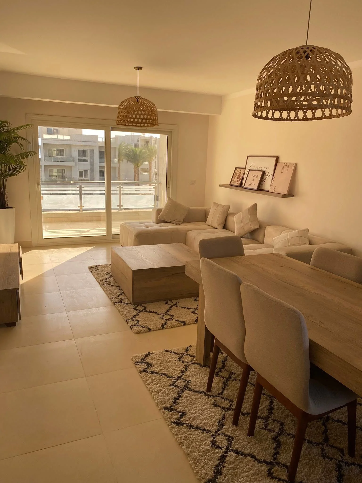 استلم فورا شالية غرفتين بيشوف البحر ف بيلارومانس السخنة